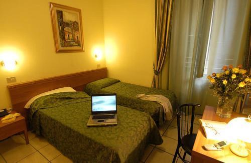 Hotel 22 Marzo Milano Eksteriør bilde
